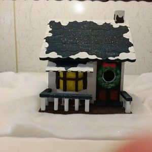 Christmas Birdhouse with Storage